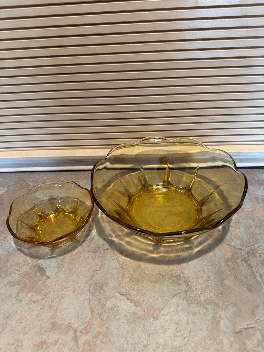 Vintage Anchor Hocking Amber Glass Scalloped Serving Bowl Set - Elegant Home